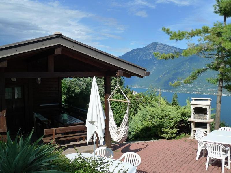 Villa Anna Apartments Tremosine Esterno foto
