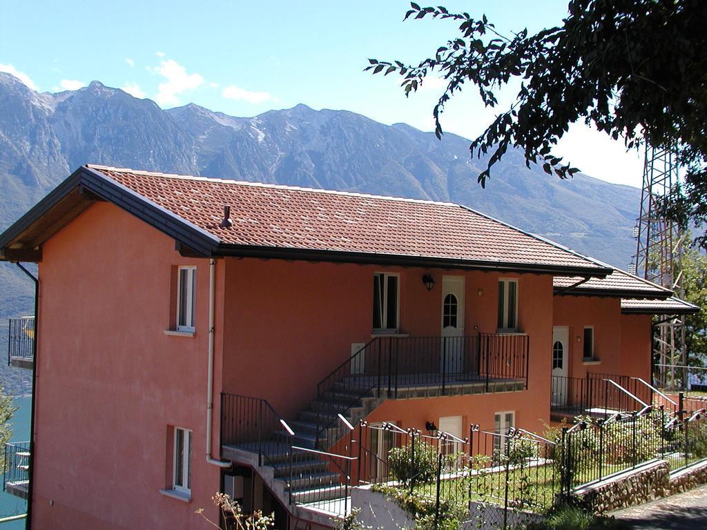 Villa Anna Apartments Tremosine Esterno foto