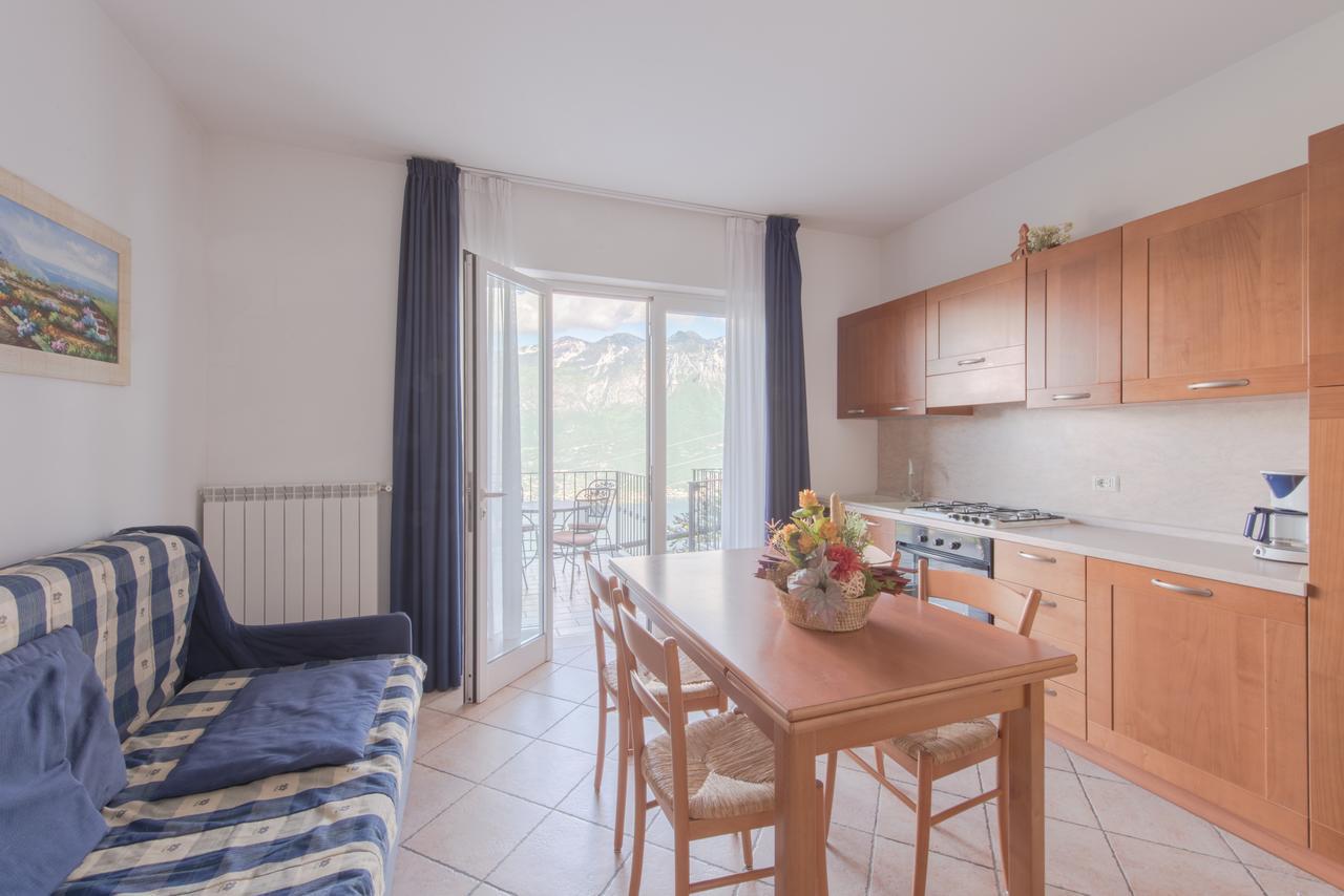 Villa Anna Apartments Tremosine Esterno foto