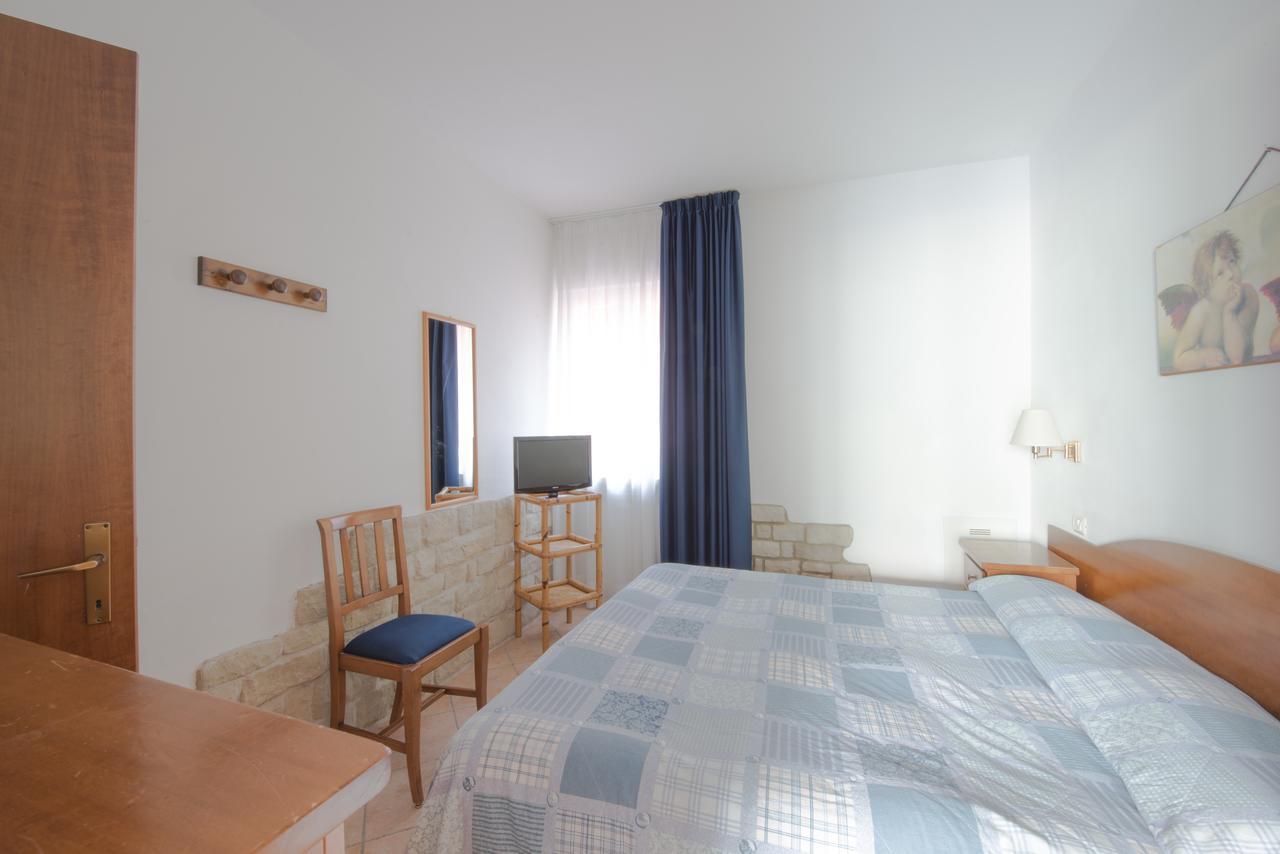 Villa Anna Apartments Tremosine Esterno foto