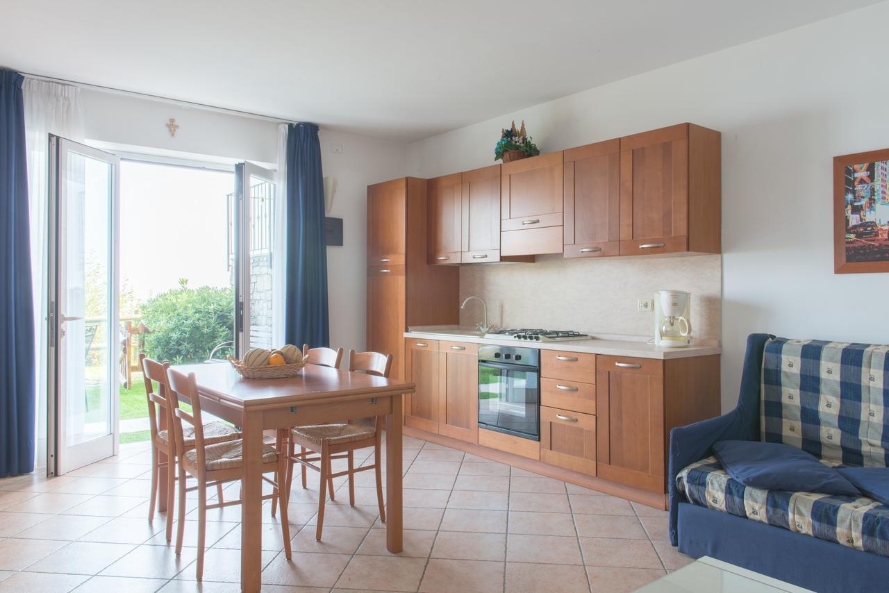 Villa Anna Apartments Tremosine Esterno foto