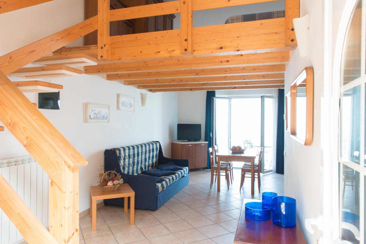 Villa Anna Apartments Tremosine Esterno foto