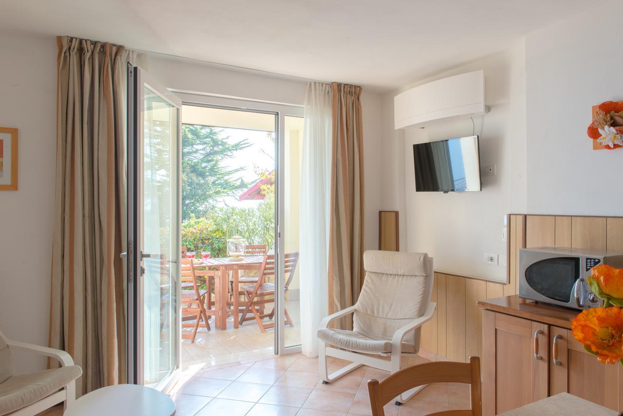 Villa Anna Apartments Tremosine Esterno foto