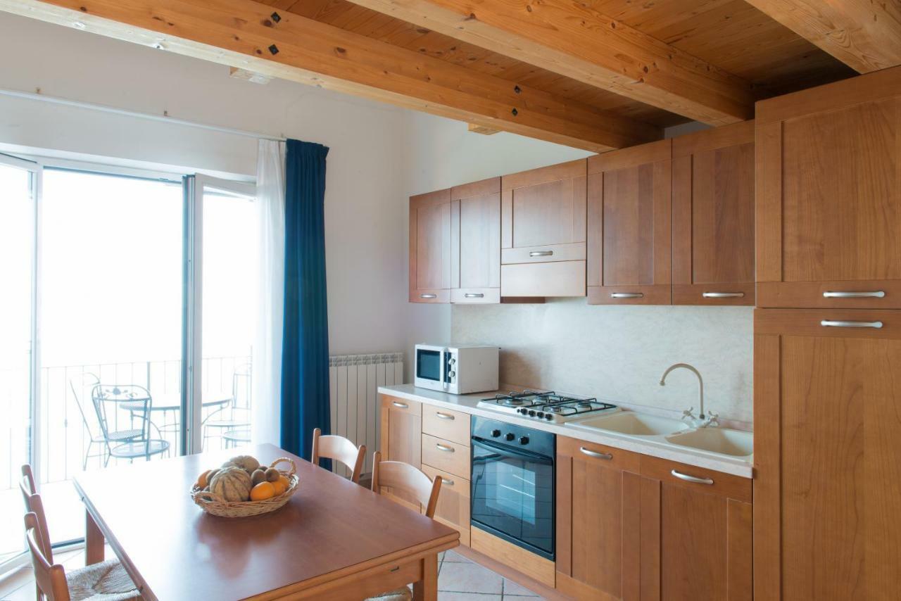 Villa Anna Apartments Tremosine Esterno foto